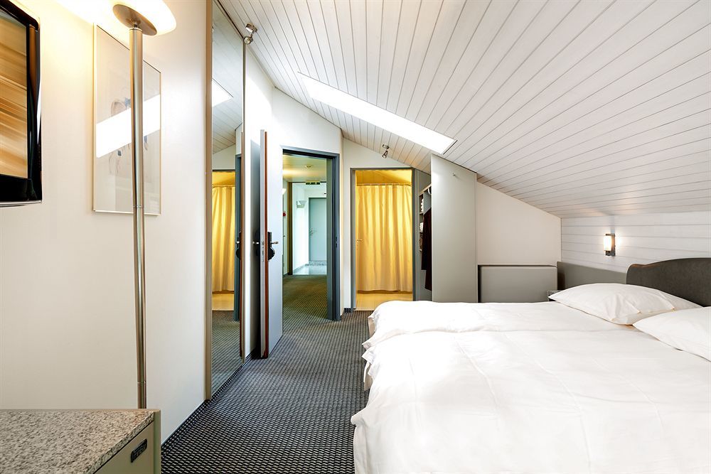 Hotel Fly Away Kloten Zewnętrze zdjęcie