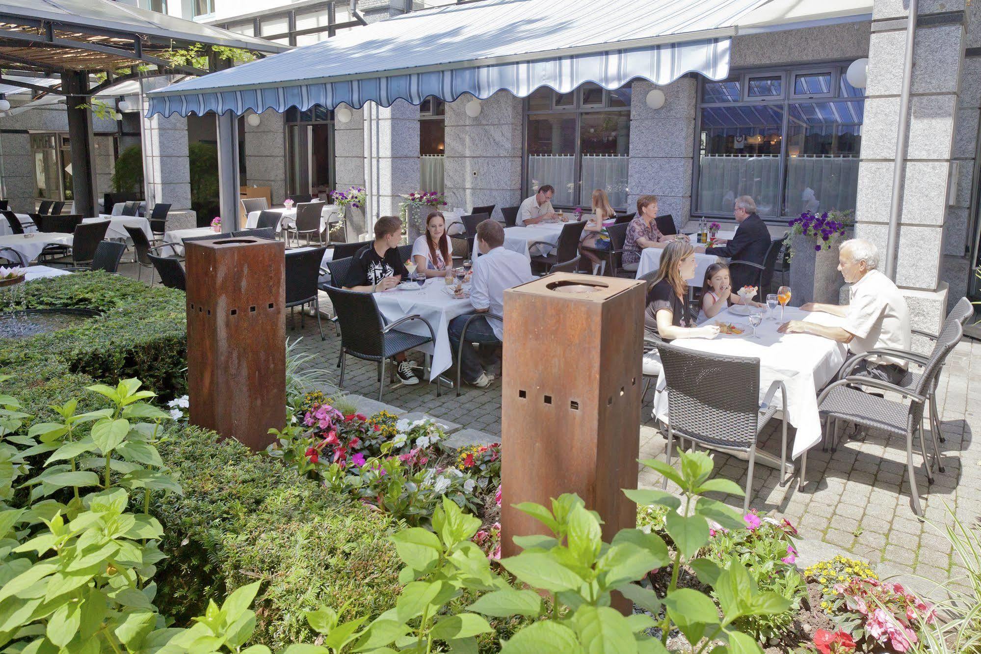 Hotel Fly Away Kloten Zewnętrze zdjęcie