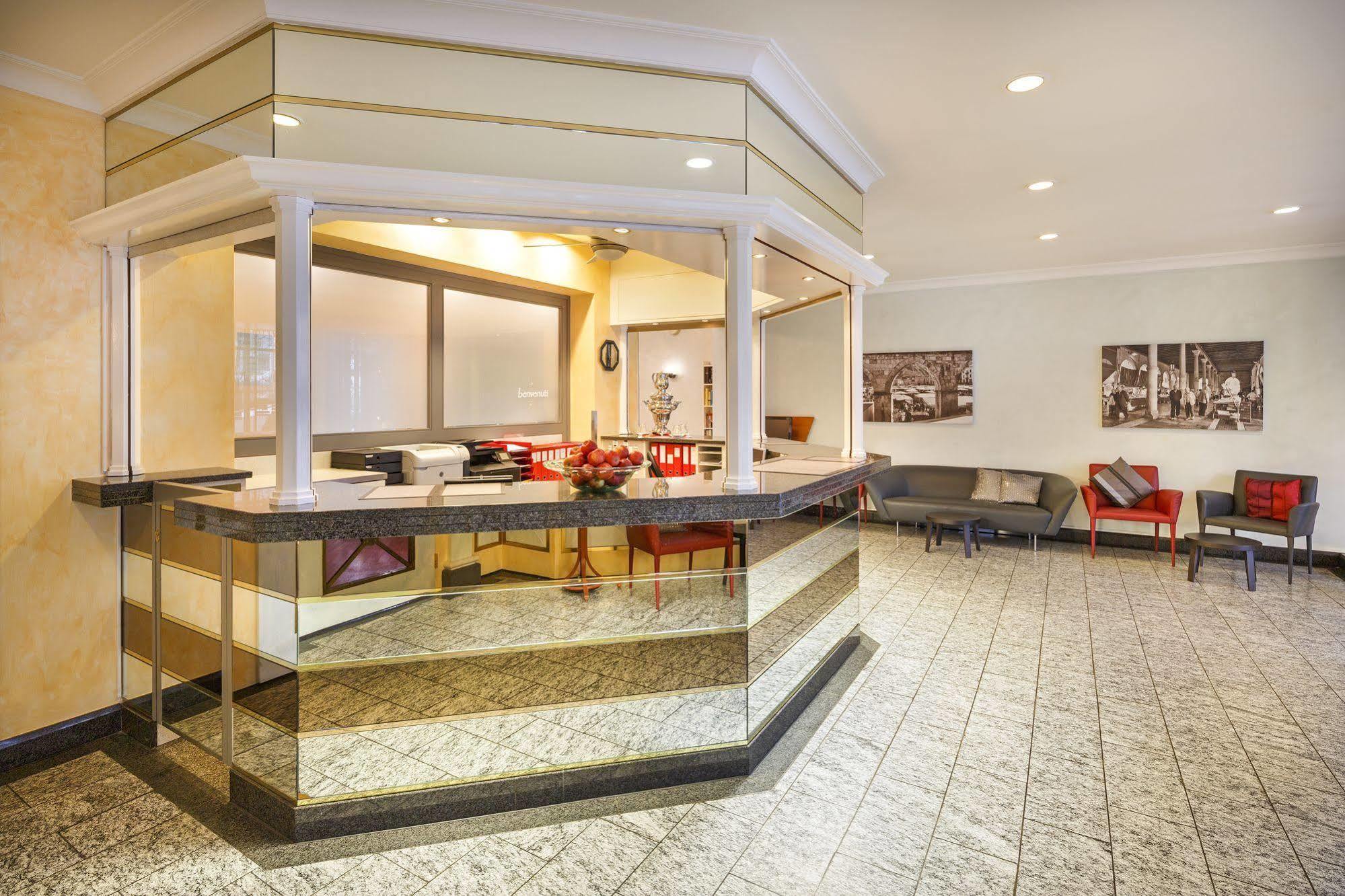 Hotel Fly Away Kloten Zewnętrze zdjęcie